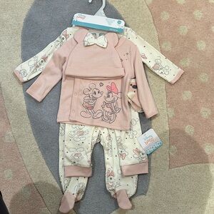 Disney Baby Set, Brand new